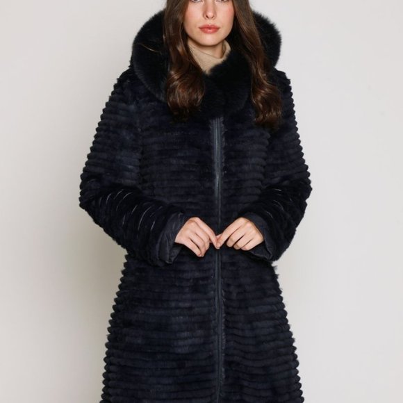 NWT ✅ BLUE DUCK FUR REVERSIBLE JACKET: FUR - FOX TRIM + FUR SCARF ✨BOTH NWT's - Picture 1 of 16